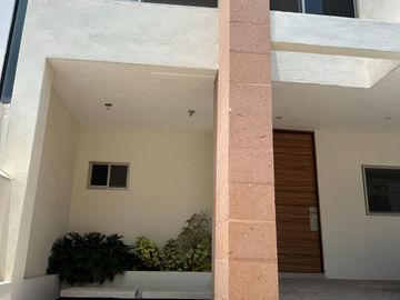 Casa Nueva en Fraccionamiento con vigilancia