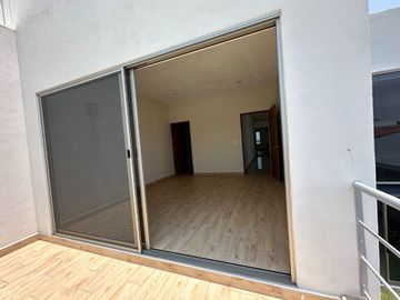 Casa Nueva en Fraccionamiento con vigilancia
