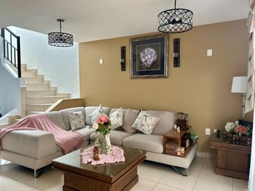 ¡ Vive la vida que siempre has soñado! CASA EN VENTA en La YESCA