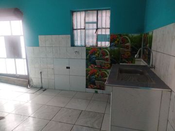 VENTA DE DEPARTAMENTO EN PRIMER PISO ATE VITARTE CERES