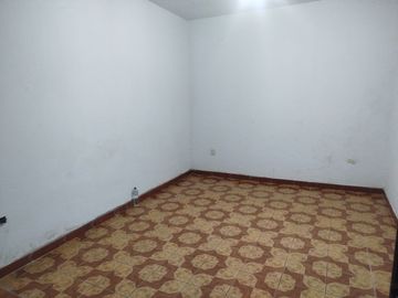 VENTA DE DEPARTAMENTO EN PRIMER PISO ATE VITARTE CERES