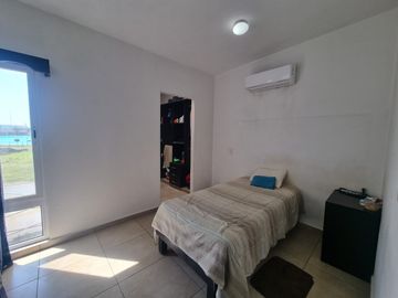 VENDO CASA EN FRACCIONAMIENTO PRIVADO CON CLUSTERS AL PONIENTE DE LA CIUDAD DE VERACRUZ