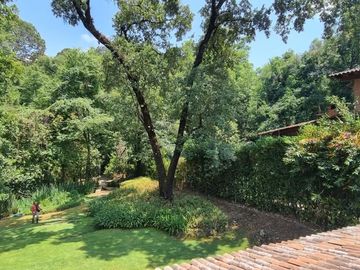 GRAN UBICACION DE ESTA CASA EN VENTA Y RENTA