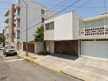 CASA EN REMATE, EN PUEBLA, PUEBLA