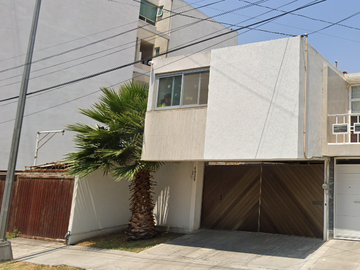 CASA EN REMATE, EN PUEBLA, PUEBLA