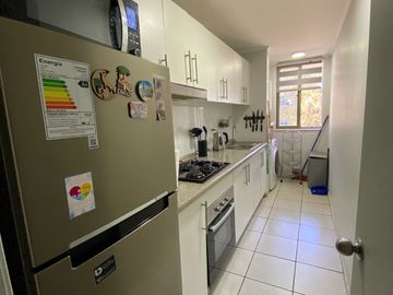 Vendo Hermoso Y Cómodo Depto. 3d+2b+1e