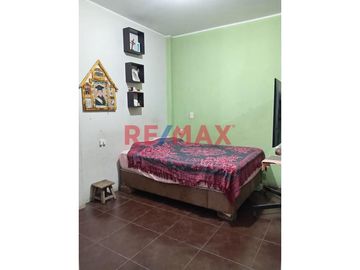 Ocasion Casa En Venta Frente A Parque Carabayllo