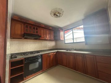 Casa en Bosques de Santa Helena 2 en Venta, Pereira