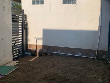 VENDO CASA AL PONIENTE DE LA CIUDAD