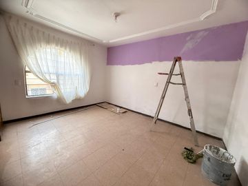 Venta casa centrica en colonia jacarandas a espaldas de waldos del monumento a lazaro cardenas