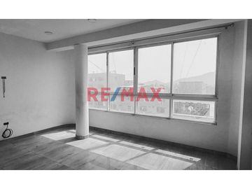 1137849 Inversión En Venta De Casa Incluido Local Comercial En Plena Av. San Martin En San Juan De Lurigancho