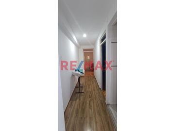1137849 Inversión En Venta De Casa Incluido Local Comercial En Plena Av. San Martin En San Juan De Lurigancho