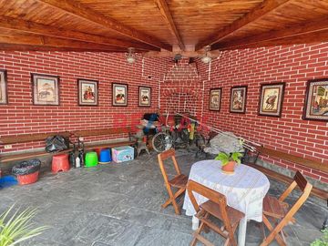 Hermosa Casa en SURCO  (Urb. Neptuno) Precio Negociable