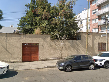 Excelente inversión en Bienes Raíces, Casa en venta, Avenida Greco, Mixcoac, Benito Juárez, CDMX.