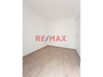 Venta De Amplio Y Lindo Departamento En La Mejor Zona De Surco Con Ubicación Privilegiada