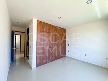 CASA EN EXPLANADA SUR