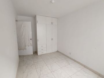 Estrena Departamento Flat En Piso 2 Con Vista Externa En Las Praderas De La Molina
