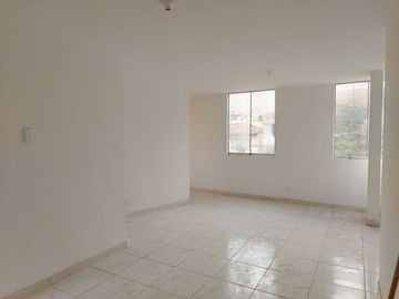 Estrena Departamento Flat En Piso 2 Con Vista Externa En Las Praderas De La Molina