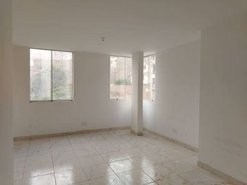 Estrena Departamento Flat En Piso 2 Con Vista Externa En Las Praderas De La Molina
