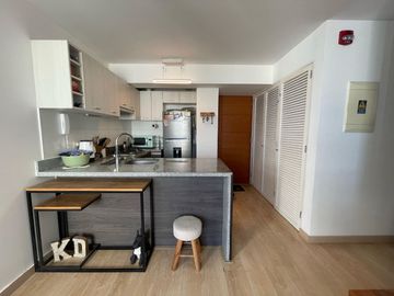 Se Vende Moderno, Hermoso Y Acogedor Dpto Vista Interna En Piso 19 - Av. San Felipe