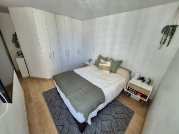 Se Vende Moderno, Hermoso Y Acogedor Dpto Vista Interna En Piso 19 - Av. San Felipe