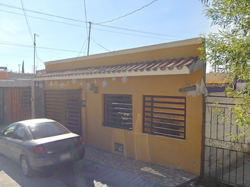 Casa en Remate Bancario en C. El coahuilense, Morelos, Frontera, Coah. (65% debajo de su valor comercial)