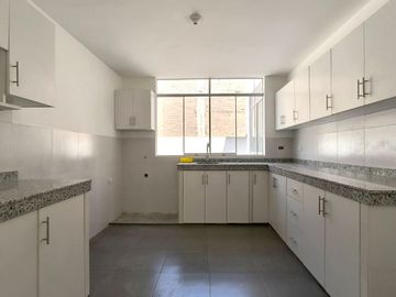 Estrena Departamento Flat De 117.37 M2 En La Molina