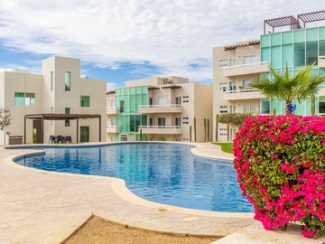 🏖️ Luna del Tezal – Confort, ubicación y amenidades en la zona más buscada de Cabo