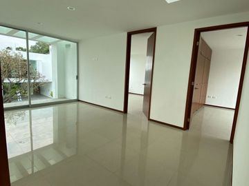 VENDO CASA HERMOSA $3,990,000 ZONA HERMANOS SERDAN, 15 DE MAYO, RANCHO COLORADO.