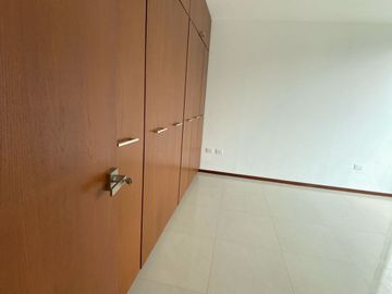 VENDO CASA HERMOSA $3,990,000 ZONA HERMANOS SERDAN, 15 DE MAYO, RANCHO COLORADO.