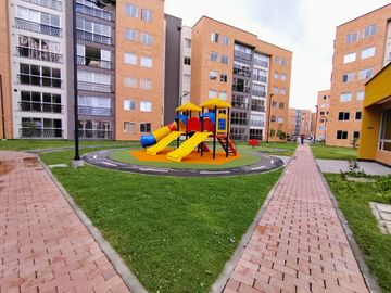 Apartamento en primer piso iluminación ideal Tocancipa