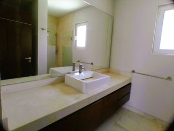 Casa en Venta en Cumbres de Morelia