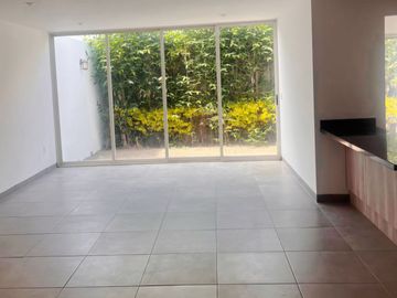 Casa EN VENTA, fraccionamiento Punta del Este, León, Guanajuato