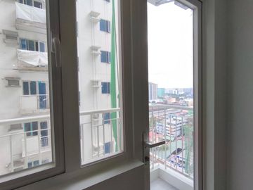 For Rent and Sale Condo in Pasay City near De La Salle University Manila Ready for Occupancy