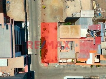 📍 Oportunidad de Inversión en Santa Rosa de Surco – 90 m² con 3 Frentes
