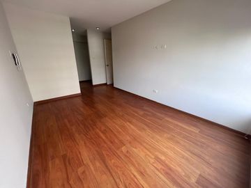 ¡Oportunidad Única! Exclusivo Departamento en Pueblo Libre a Precio de Ocasión