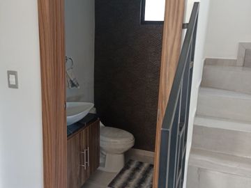 CASA NUEVA EN PRIVADA EN PACHUCA Ideal para familias, 3 recámaras y Terraza