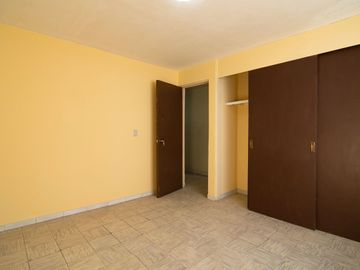 Casa en Venta para Remodelar en Lomas de Atemajac, Zapopan
