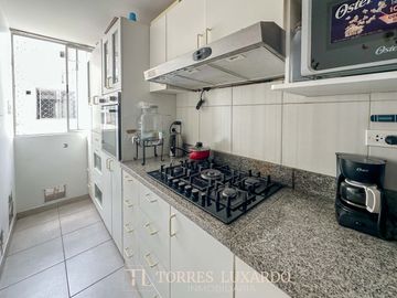 VENTA DE DUPLEX 03 DORMITORIOS + COCHERA Y DEPOSITO EN SURQUILLO-CALERA