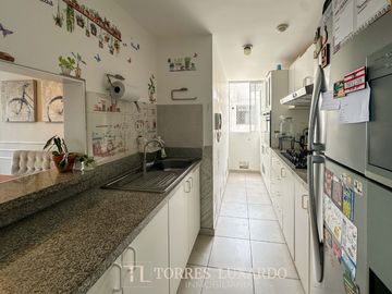 VENTA DE DUPLEX 03 DORMITORIOS + COCHERA Y DEPOSITO EN SURQUILLO-CALERA