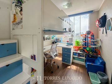 VENTA DE DUPLEX 03 DORMITORIOS + COCHERA Y DEPOSITO EN SURQUILLO-CALERA