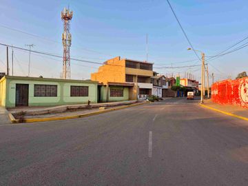 VENDO CASA EN LA TINGUIÑA, ICA, 521 M2 EN ESQUINA FRENTE AL.ESTADIO Y A POCOS METROS DE LA MUNICIPALIDAD 97895----