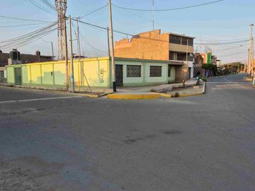 VENDO CASA EN LA TINGUIÑA, ICA, 521 M2 EN ESQUINA FRENTE AL.ESTADIO Y A POCOS METROS DE LA MUNICIPALIDAD 97895----
