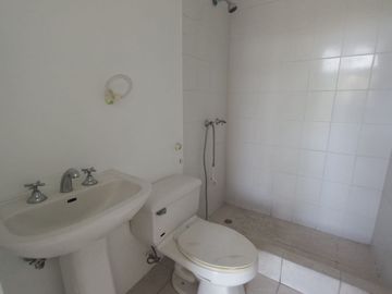 ALQUILER DE ACOGEDORES DEPARTAMENTOS EN CENTRO DE GUAYAQUIL.