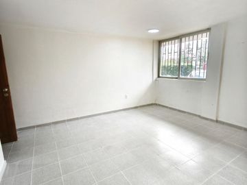 Macul , Se Vende excelente Dpto en primer piso 3D-2B, ubicación Quilín Pedro de Valdivia.