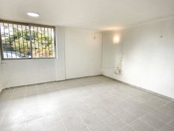 Macul , Se Vende excelente Dpto en primer piso 3D-2B, ubicación Quilín Pedro de Valdivia.