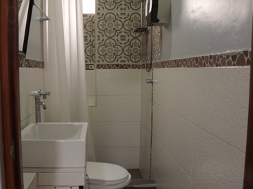 VENTA DE CASA PARA NEGOCIO EN BREÑA