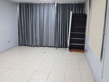 VENTA DE CASA PARA NEGOCIO EN BREÑA