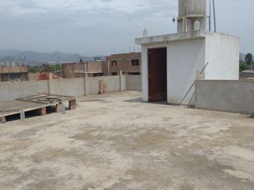 VENTA DE CASA EN PACHACAMAC