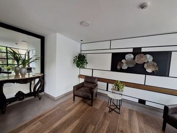 VENDO DPTO PRIMER PISO 150M2.TERRAZA 3 DORM/3 BAÑOS EN 28 JULIO-MIRAFLORES